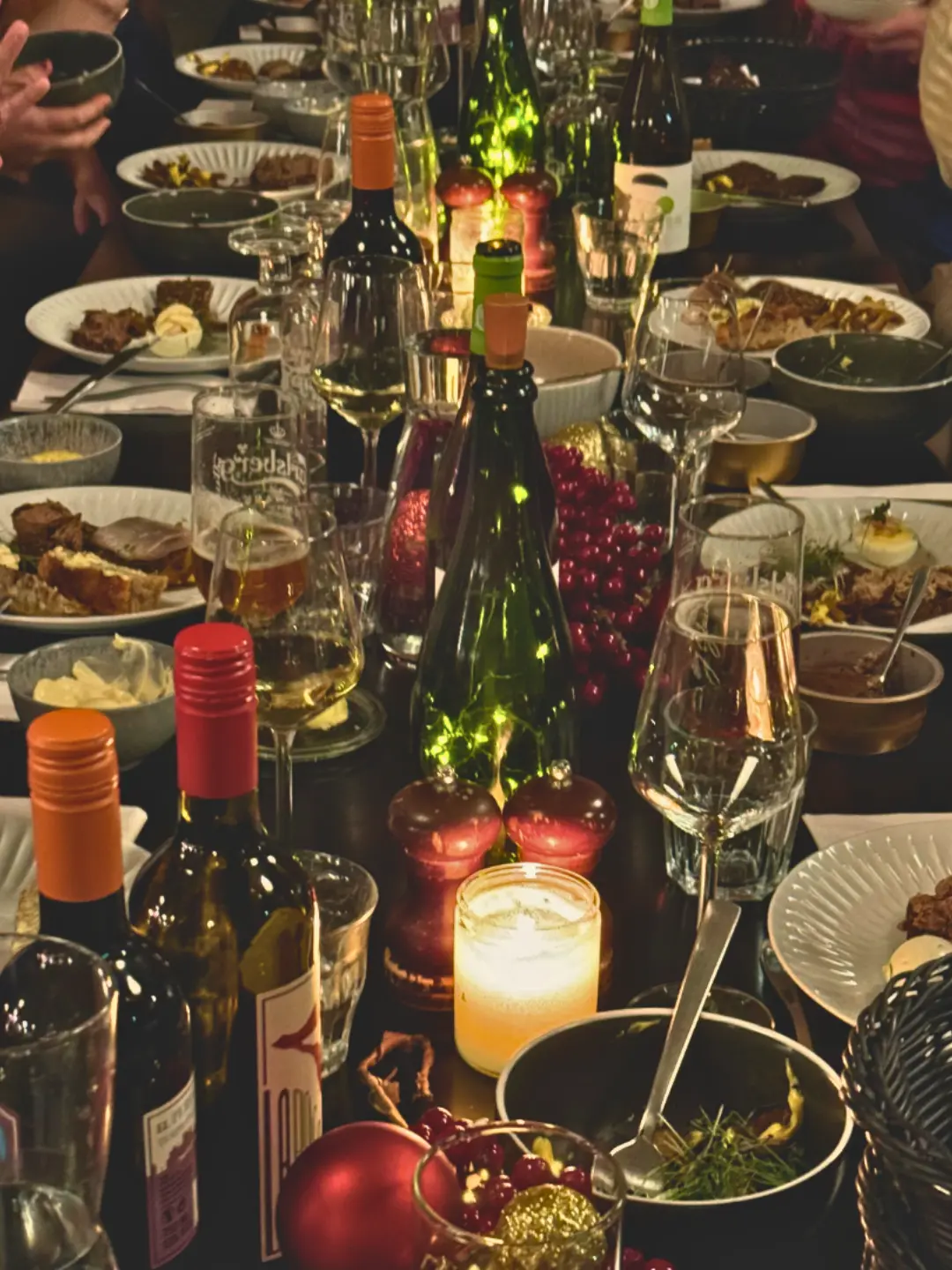Julefrokost på GODS med en hyggelig atmosfære.