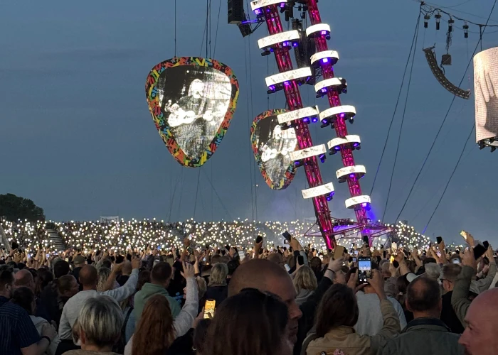 En aften med Ed Sheeran på scenen